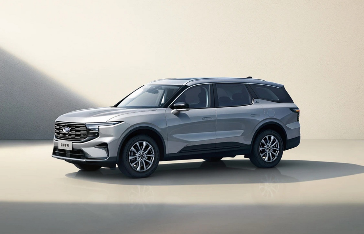 2025款福特锐界L上市，24.68万元享混动大七座SUV