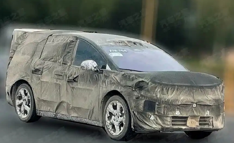 还是公路高铁？理想i9谍照曝光，尺寸或超5米2