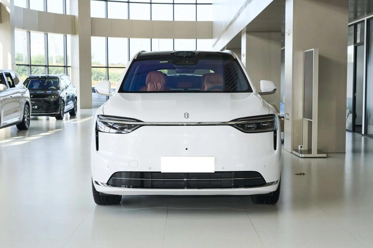 国产新能源之争，26款问界M7硬刚理想L7，选谁更合适？