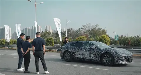 华为广汽联手打造 “启境”第一车预热：豪华猎装 号称“三个百万”