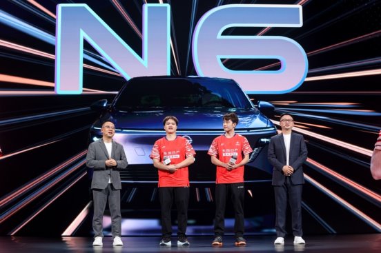 限时购车价9.19-12.19万元 东风日产N6上市