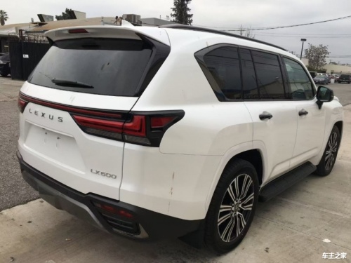 雷克萨斯LX美规版 全部在售 2024款 2023款 2022款 2021款成都雷克萨斯LX美规版最低报价145万起