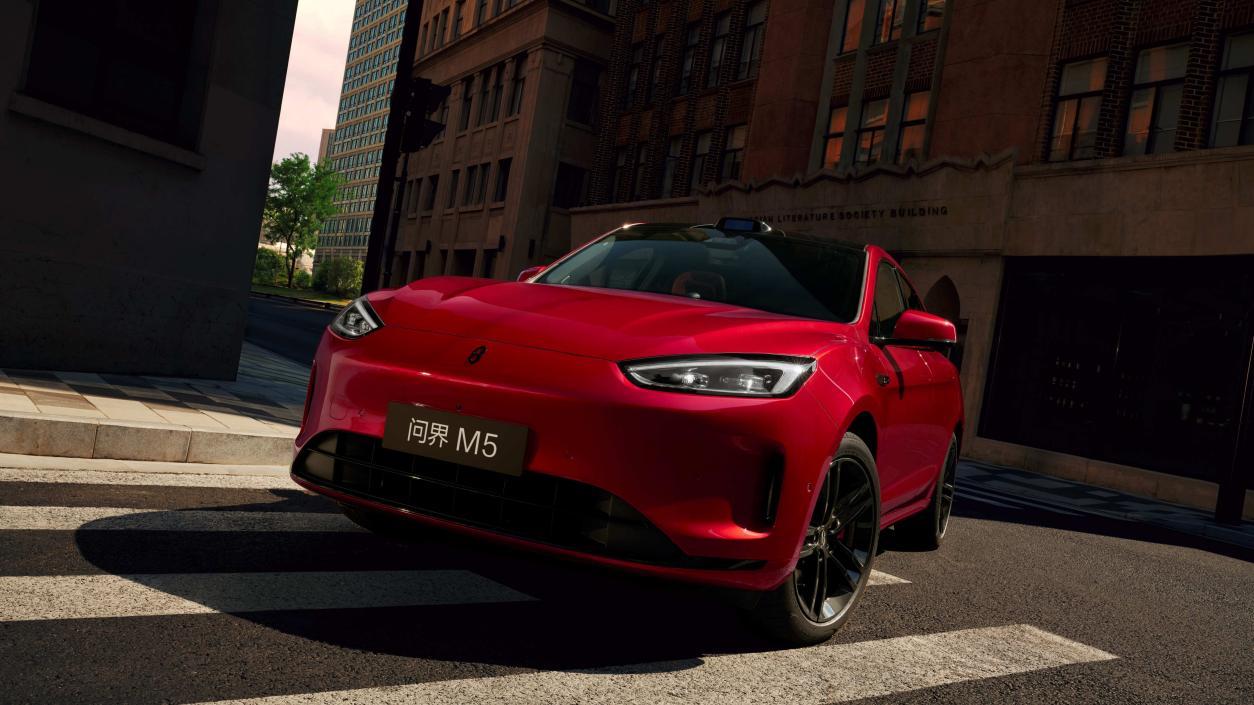 问界被低估的一款车，买它是真懂车！你猜对了吗？