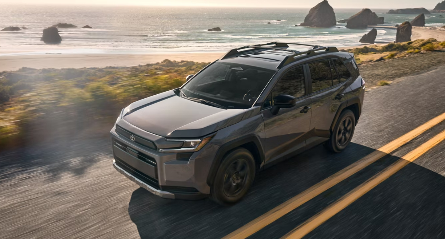 丰田将向美国工厂投资10亿美元 扩充纯电及混动车型产能