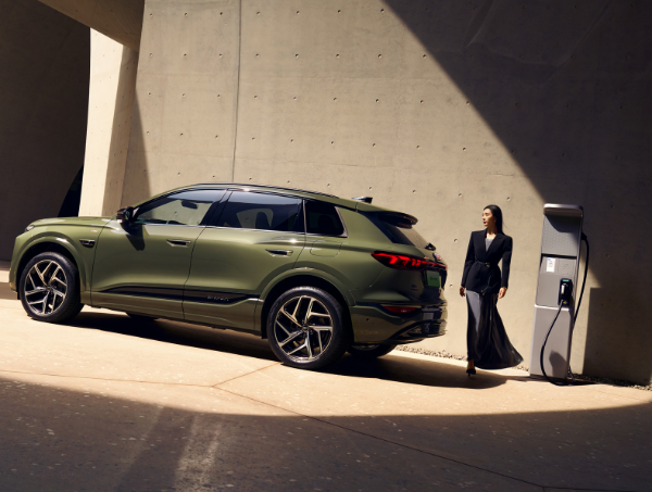 搭载华为乾崑智驾，一汽奥迪Q6L e-tron的智能有多强？